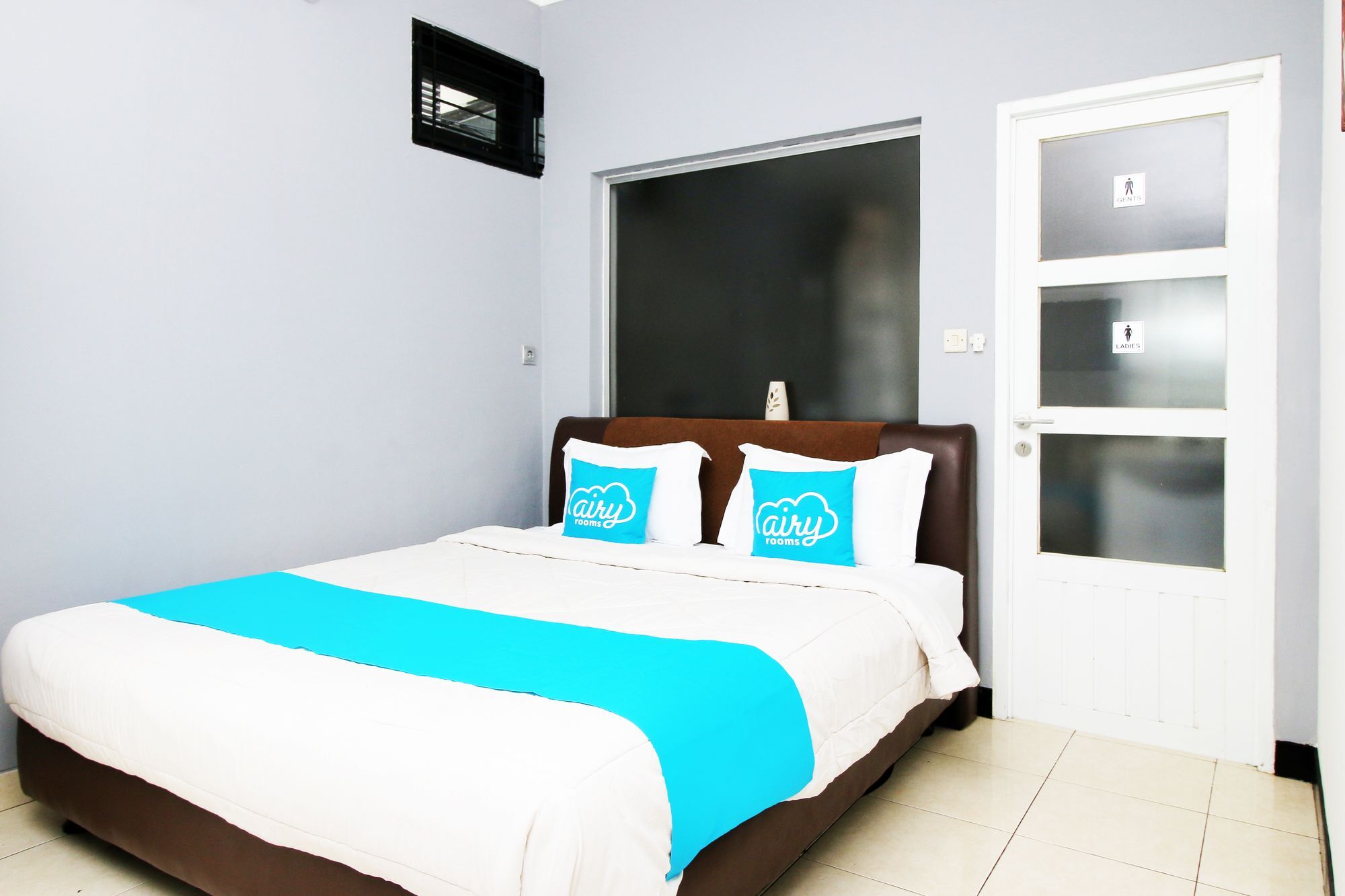 Oyo 90438 Mampang 34 Residence Giacarta Esterno foto